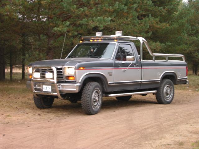 Ford F250 XLT Lariat