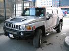 Hummer jlle bensiinijaamas